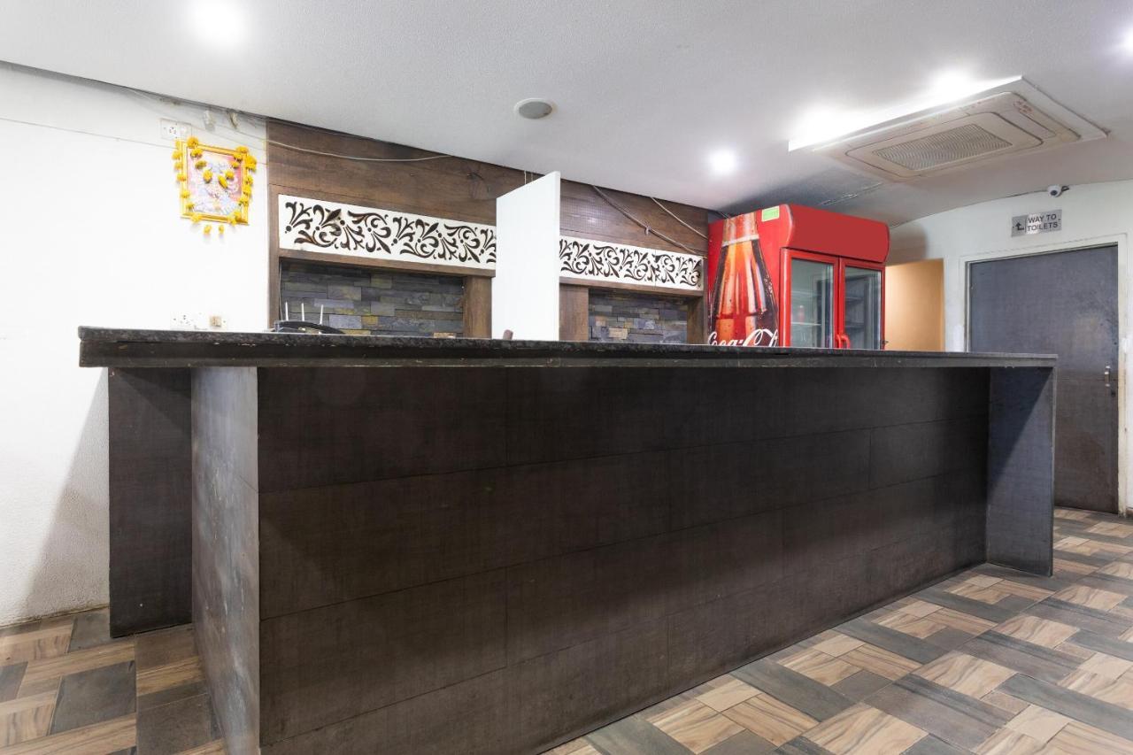 Oyo 29585 The Cliff Hotell Indore Eksteriør bilde